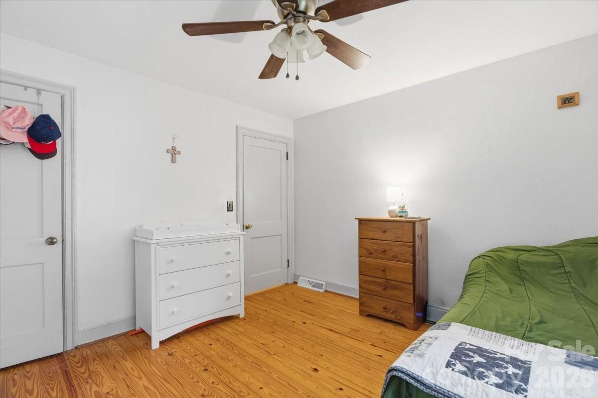 1203 Allens Creek Road Waynesville NC 28786