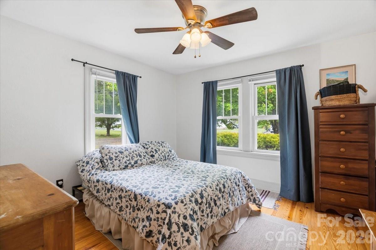 1203 Allens Creek Road Waynesville NC 28786