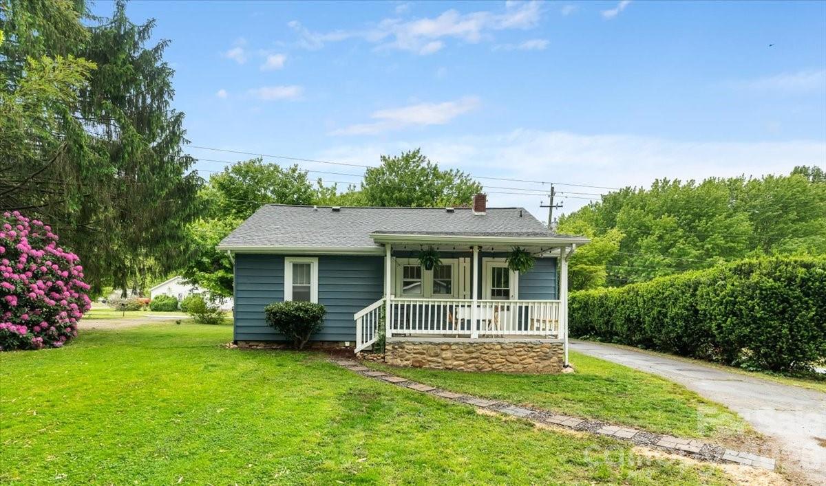 1203 Allens Creek Road Waynesville NC 28786