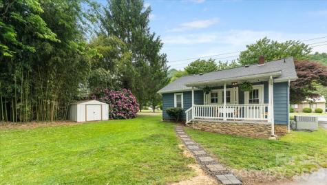 1203 Allens Creek Road Waynesville NC 28786