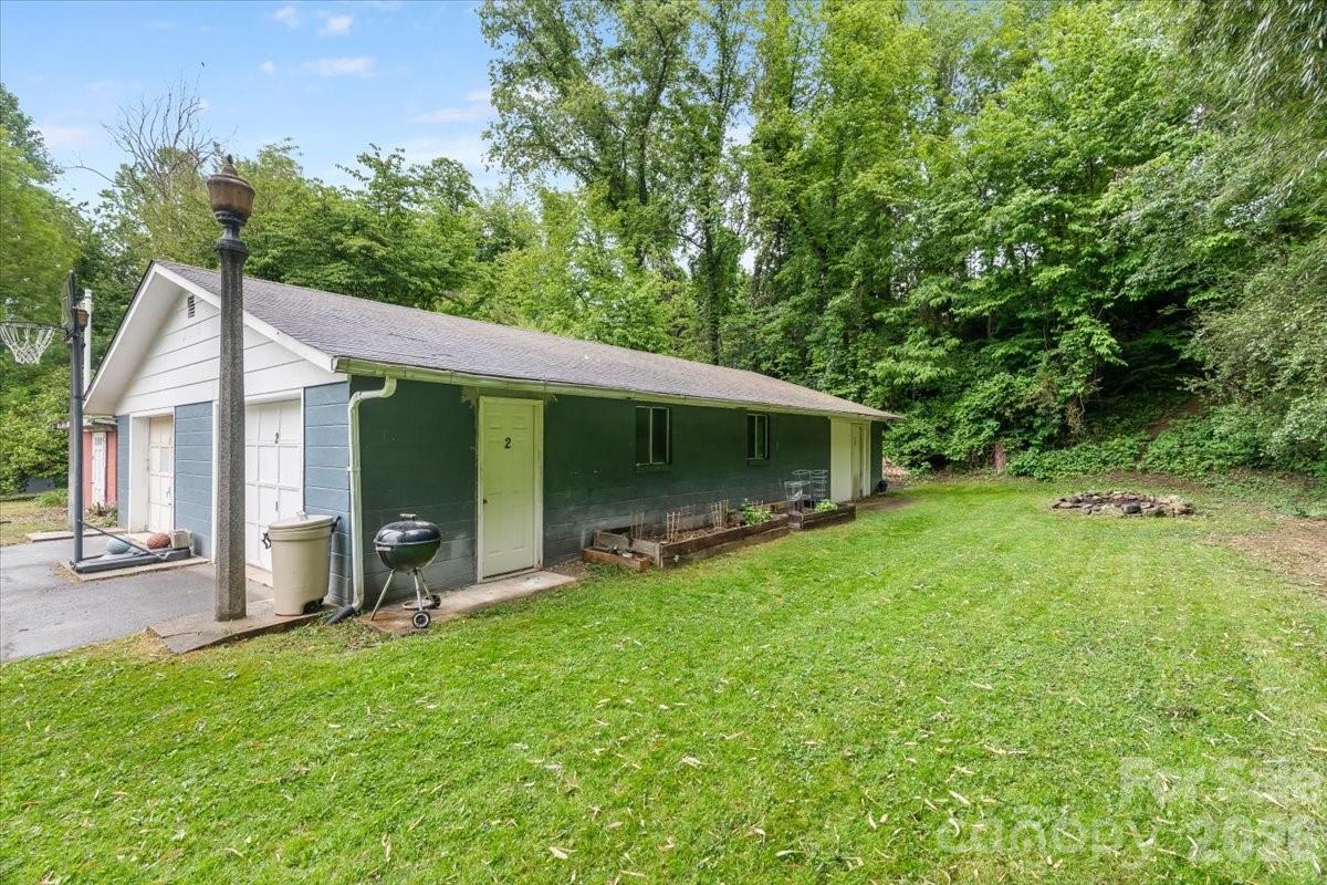 1203 Allens Creek Road Waynesville NC 28786