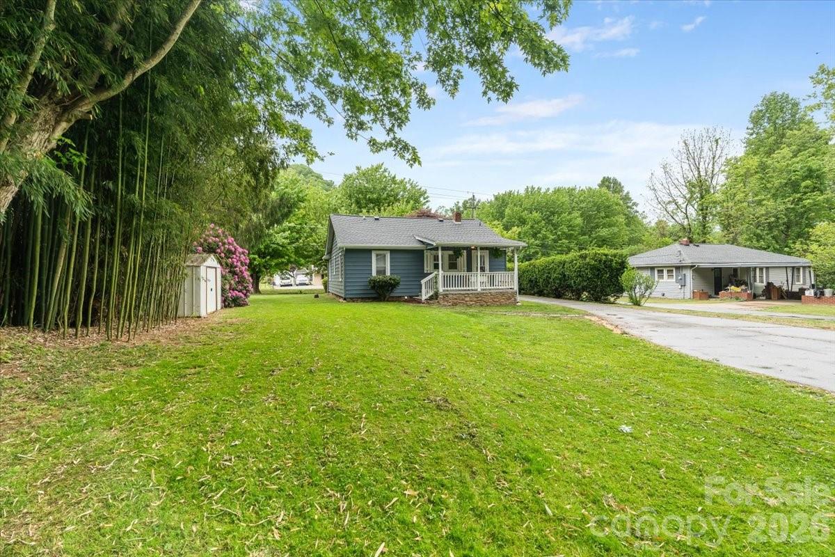 1203 Allens Creek Road Waynesville NC 28786