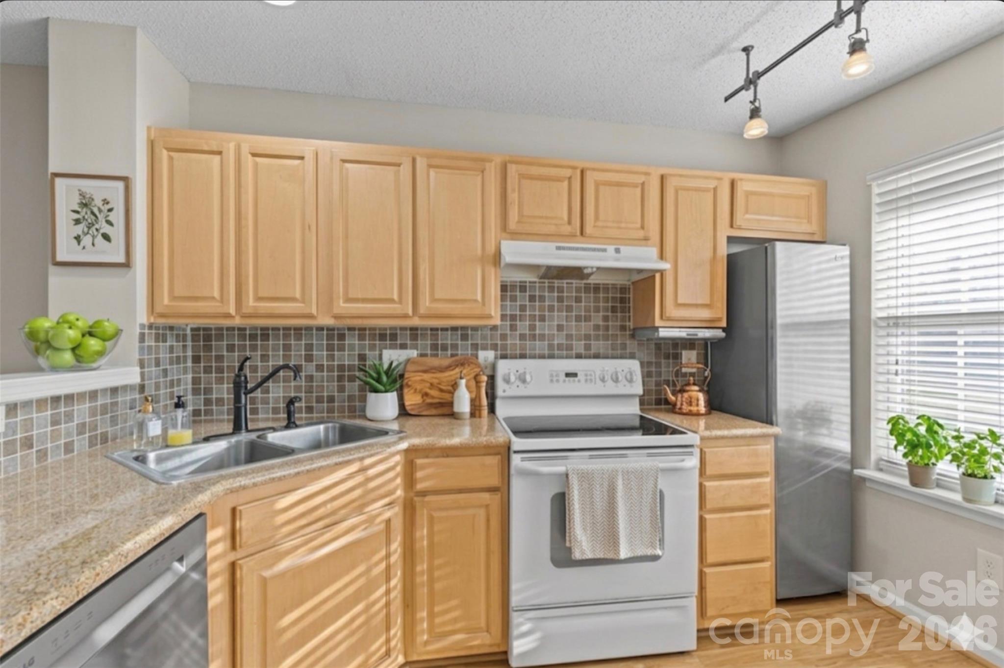 10923 Holly Ridge Boulevard Charlotte NC 28216