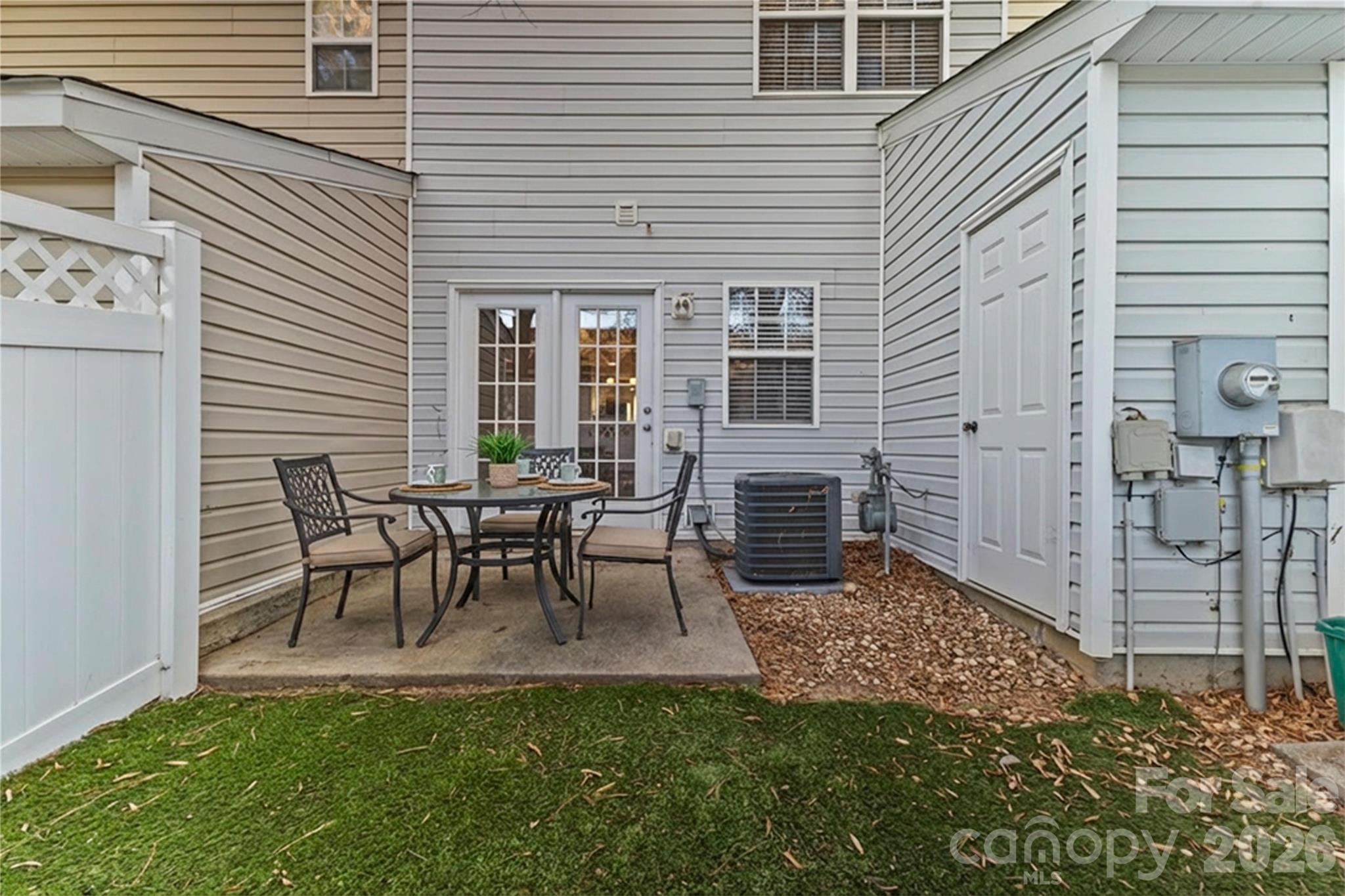 10923 Holly Ridge Boulevard Charlotte NC 28216