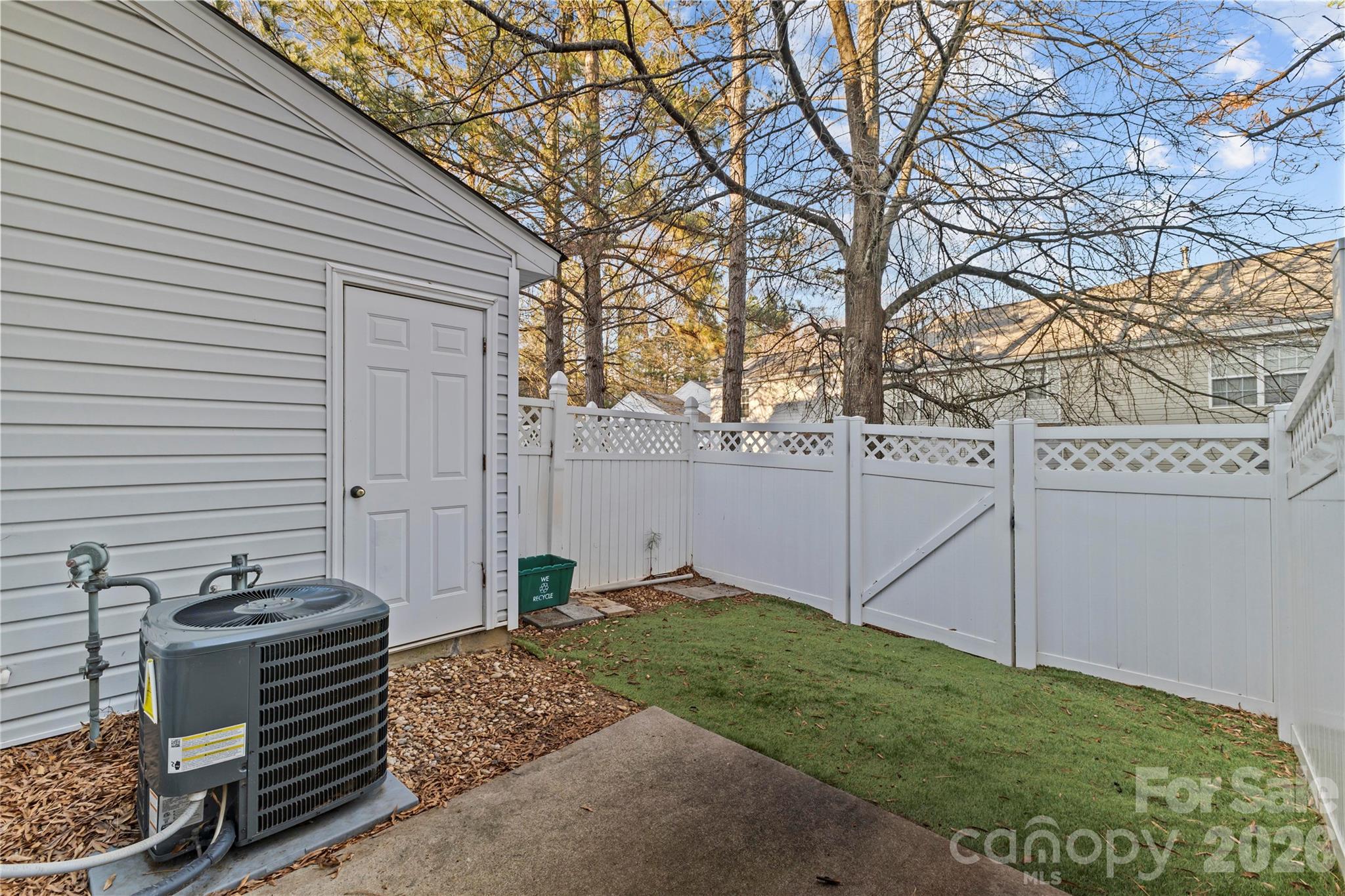 10923 Holly Ridge Boulevard Charlotte NC 28216