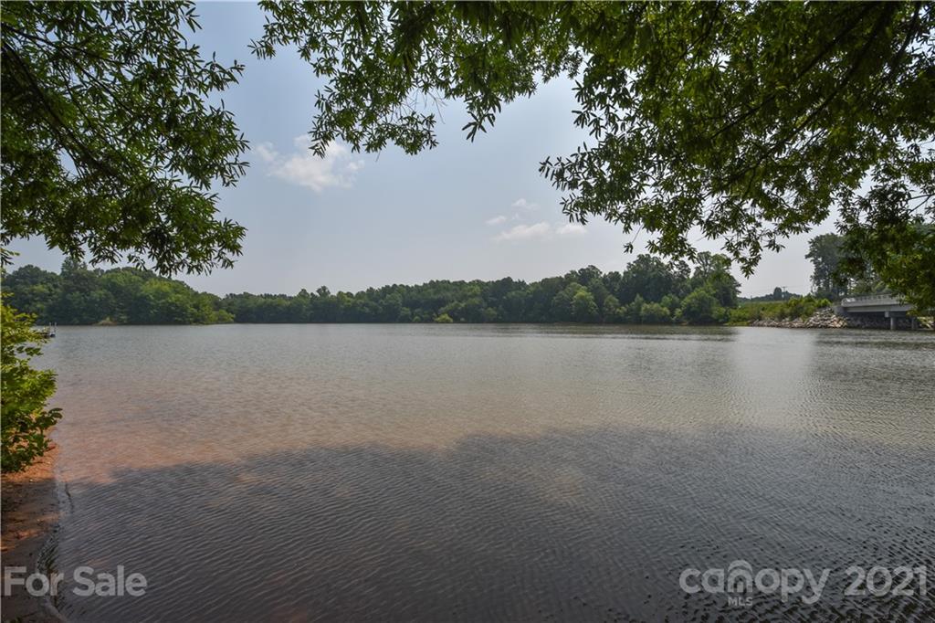 183 Yellow Birch Loop Mooresville NC 28117
