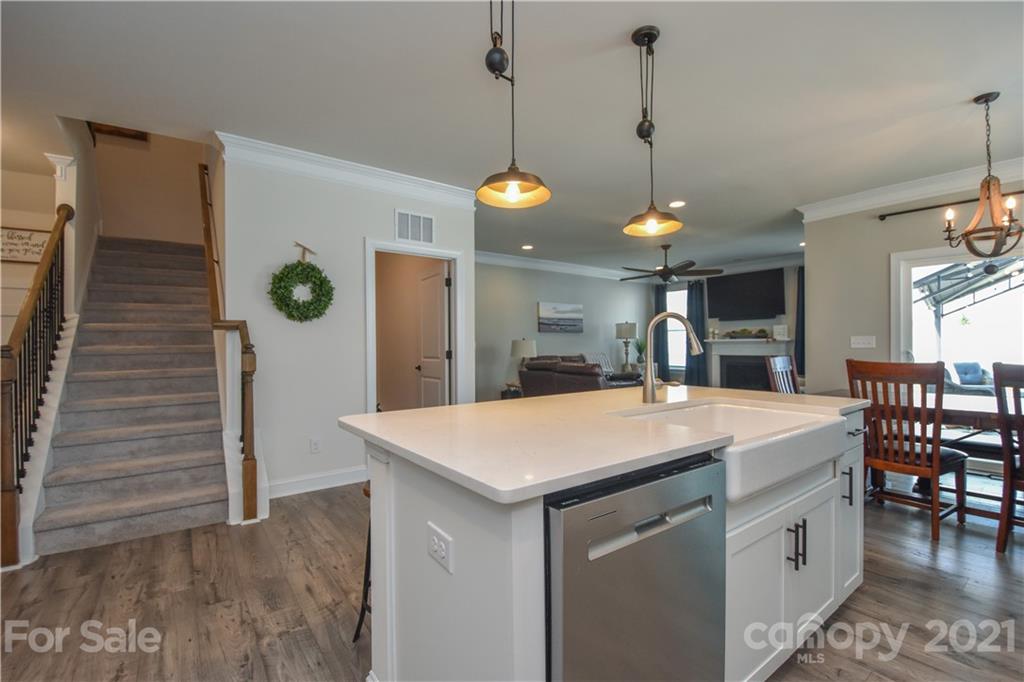 183 Yellow Birch Loop Mooresville NC 28117