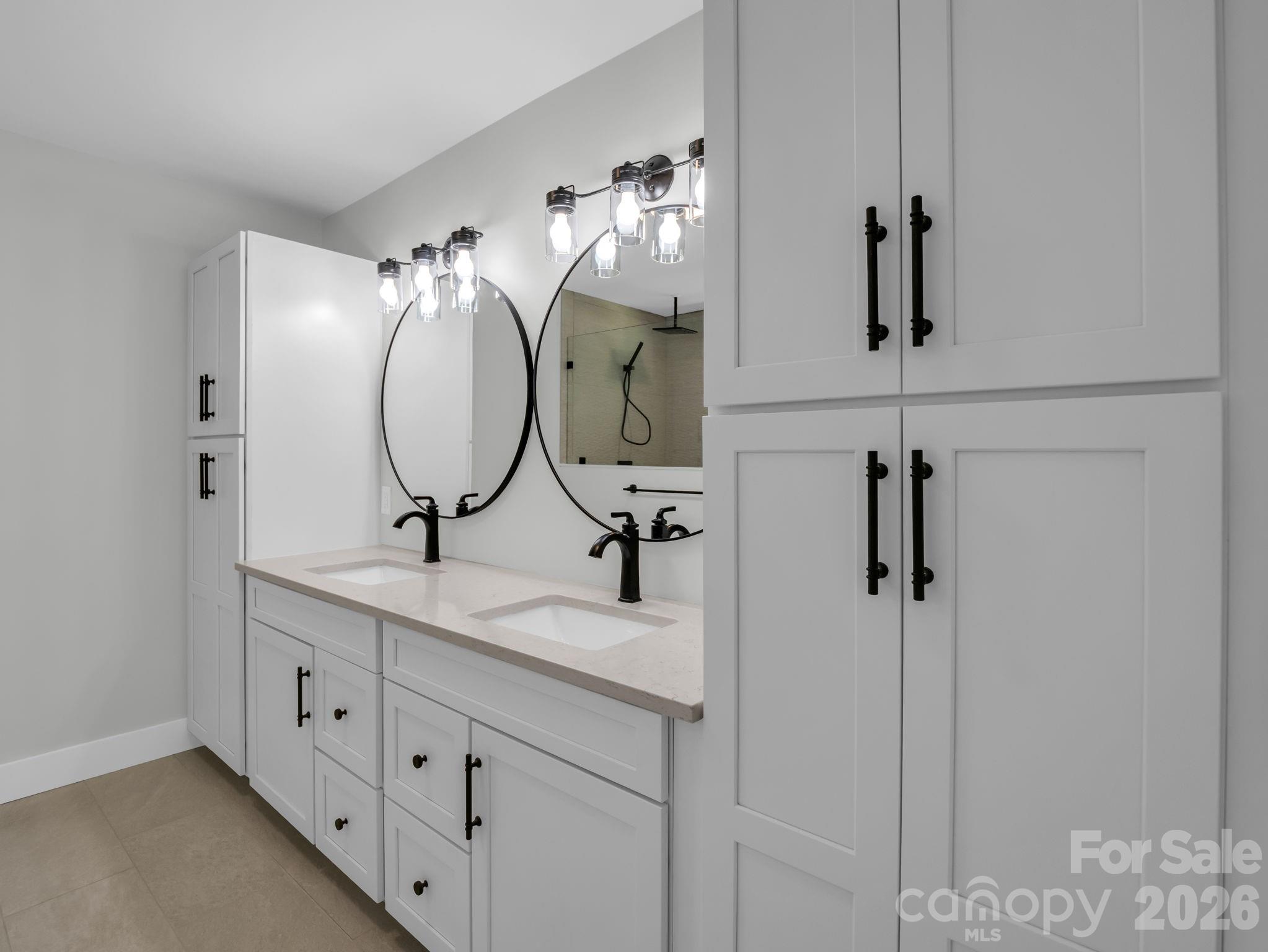 18 Worley Place Asheville NC 28806