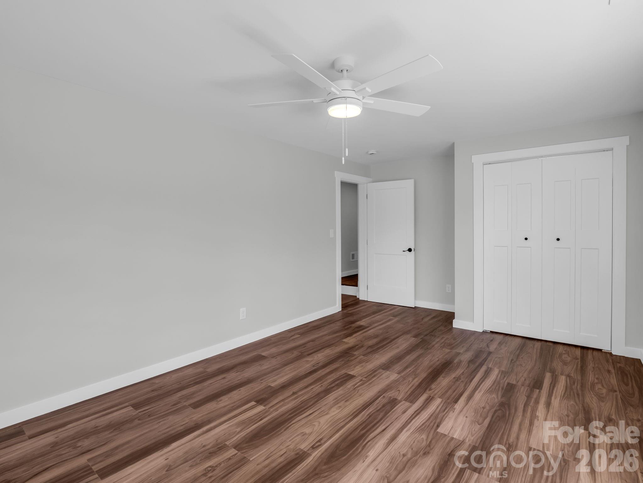 18 Worley Place Asheville NC 28806