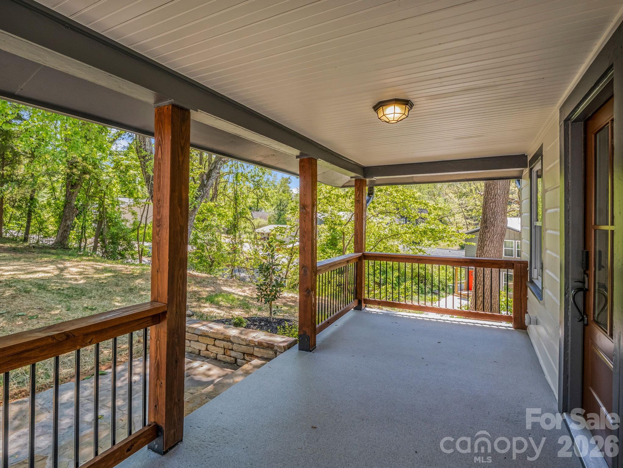 18 Worley Place Asheville NC 28806