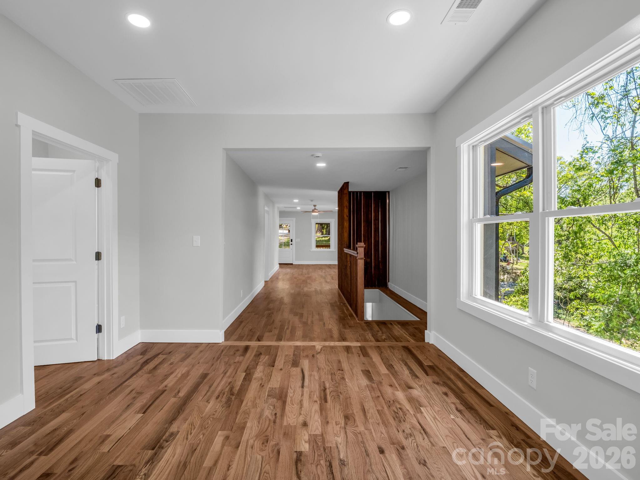 18 Worley Place Asheville NC 28806