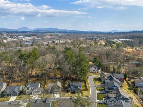 201 Weybridge Drive Arden NC 28704