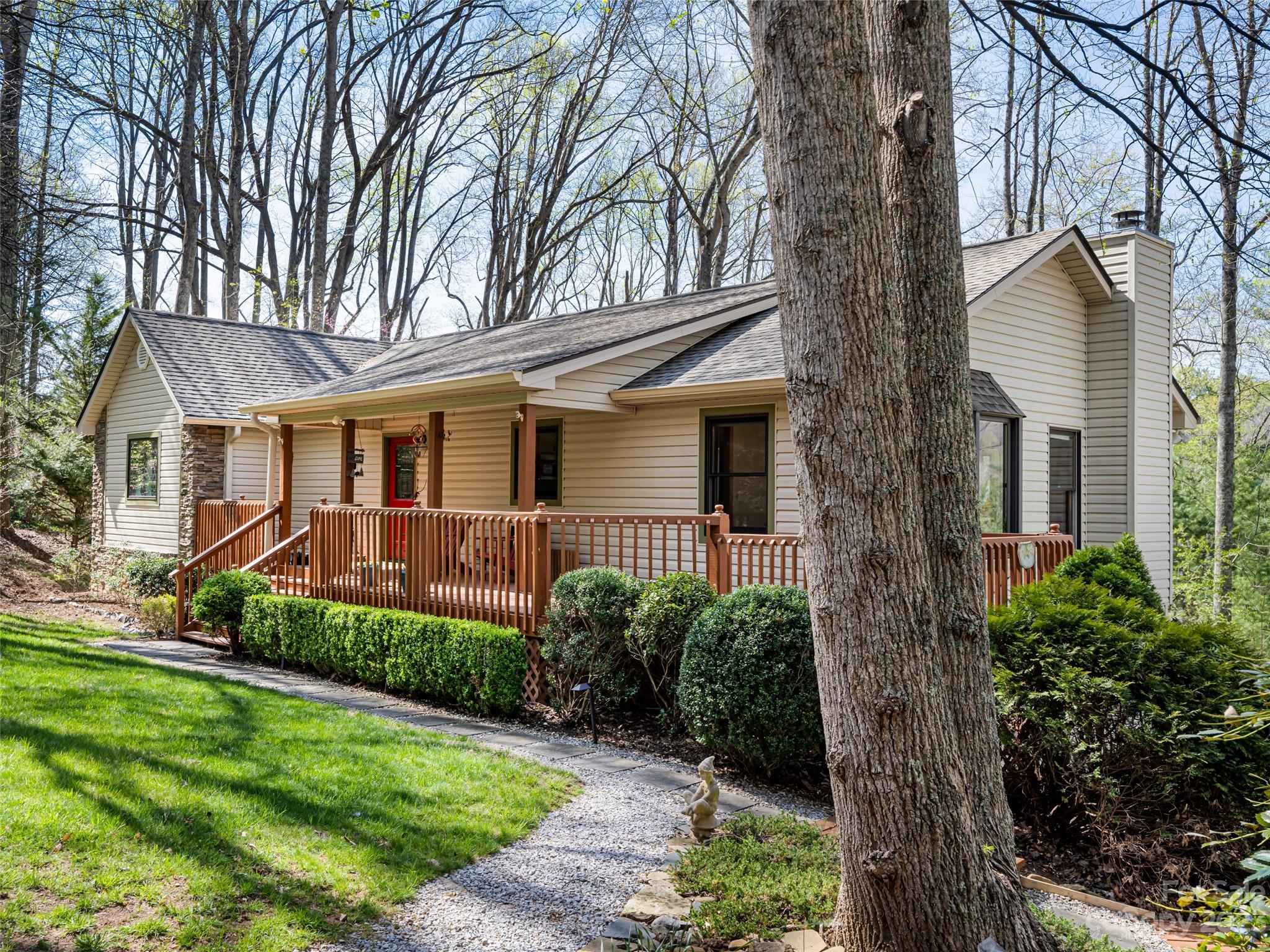 105 Buffalo Trail Asheville NC 28805