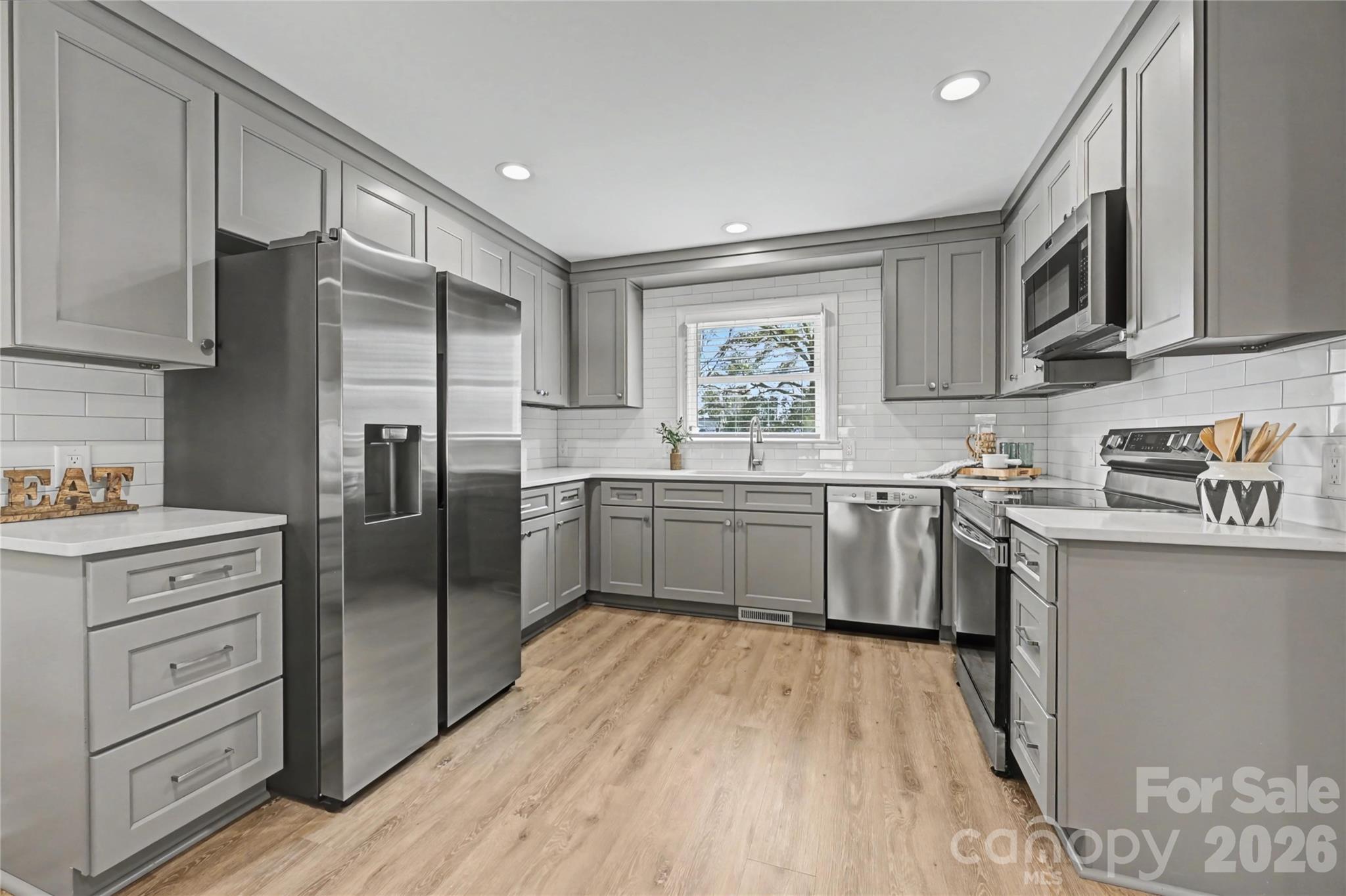815 Hartness Avenue Charlotte NC 28211