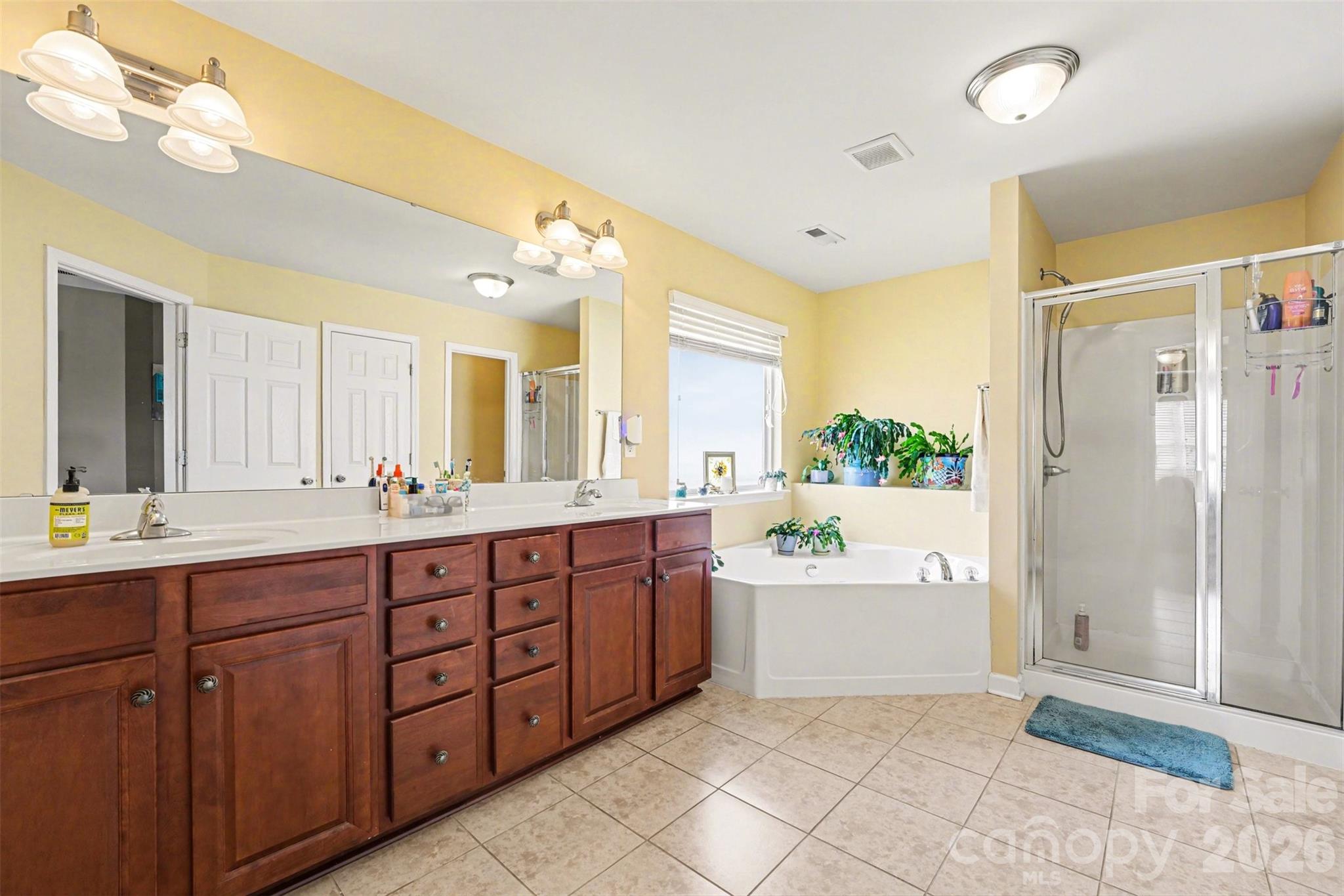 1556 Cleary Court NW Concord NC 28027