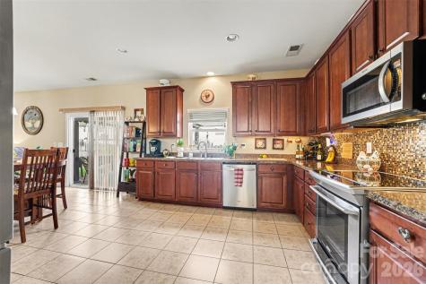 1556 Cleary Court NW Concord NC 28027