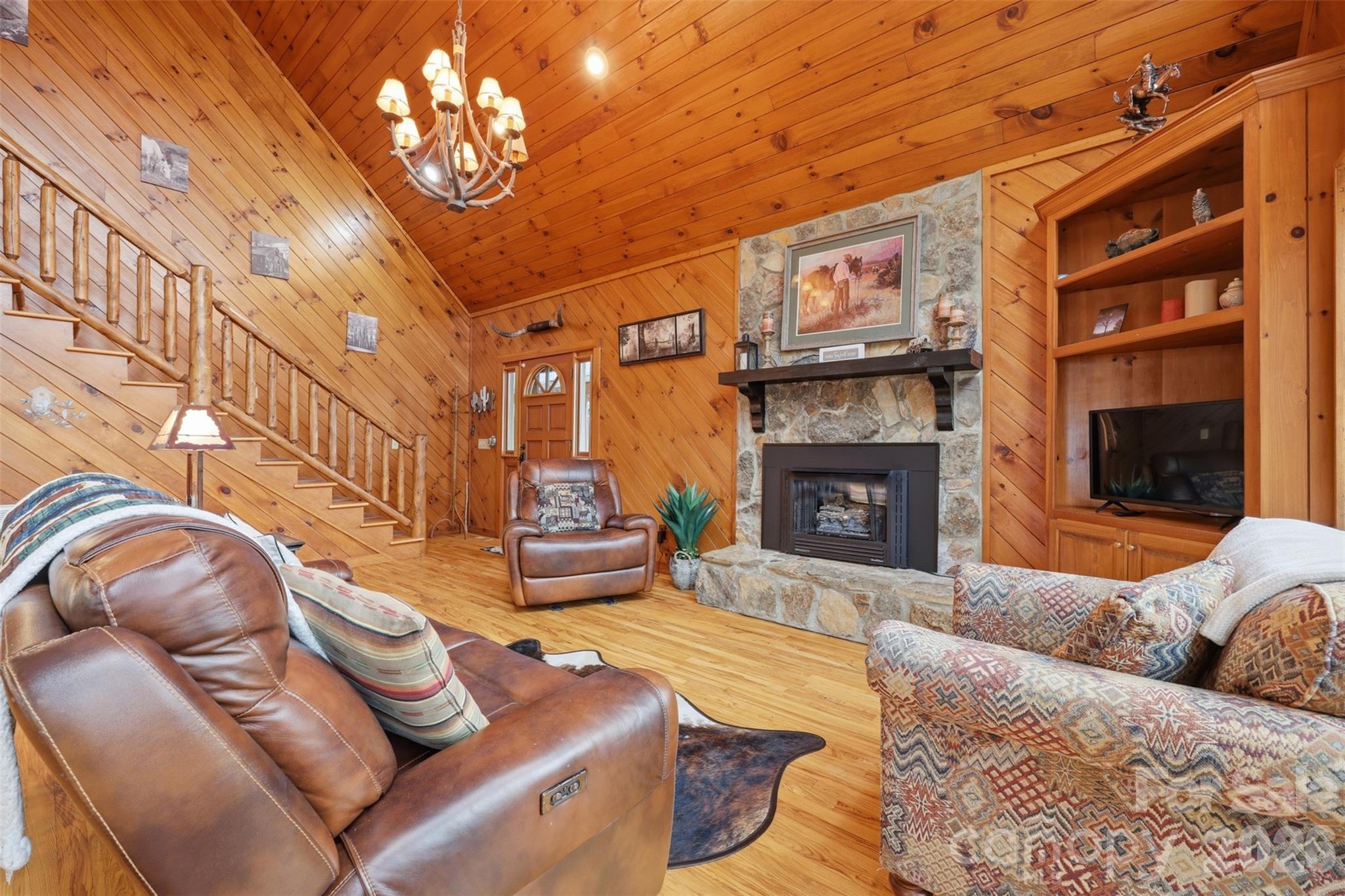 1721 Meadow Road Ferguson NC 28624
