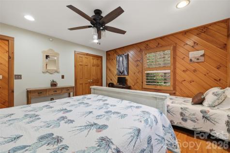 1721 Meadow Road Ferguson NC 28624
