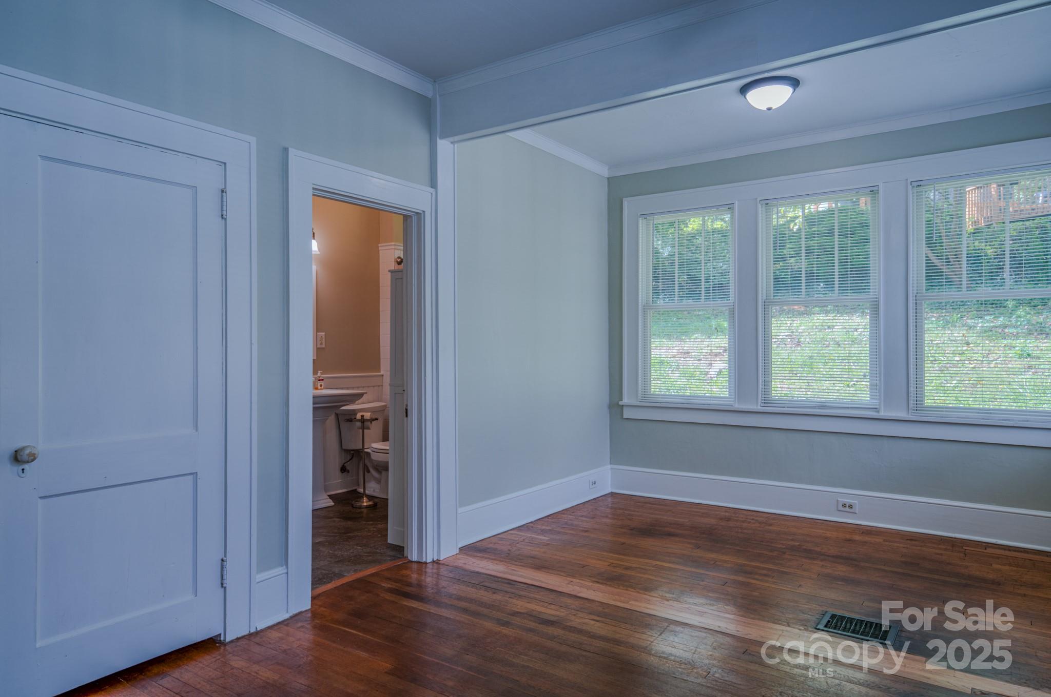 5 Camden Avenue Asheville NC 28804