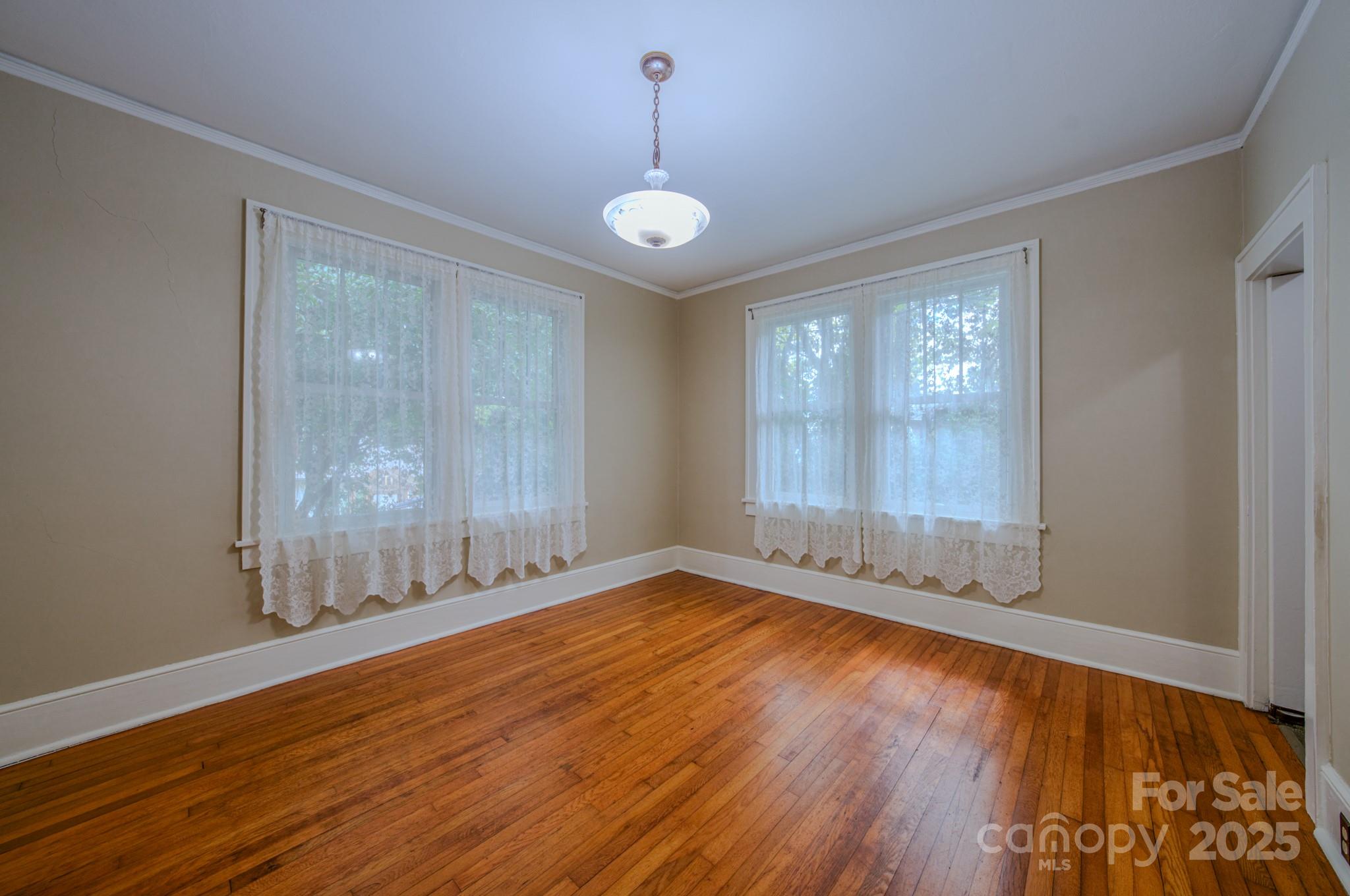 5 Camden Avenue Asheville NC 28804