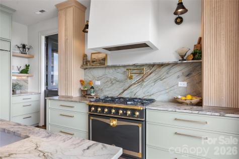 96 Moltz Court Lake Toxaway NC 28747