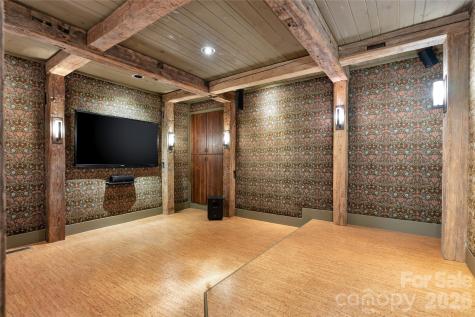 96 Moltz Court Lake Toxaway NC 28747