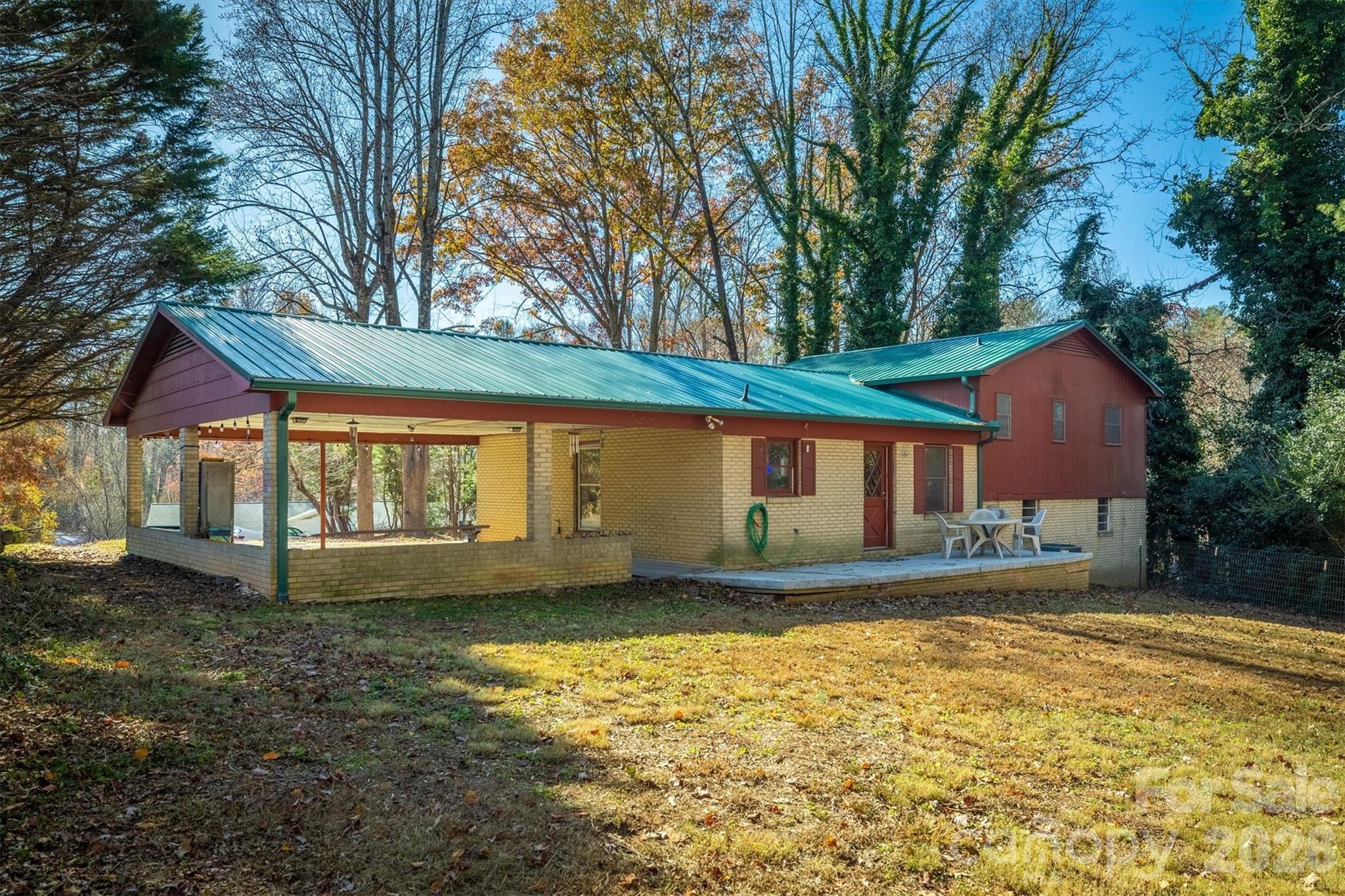 2949 Woodwind Drive Valdese NC 28690