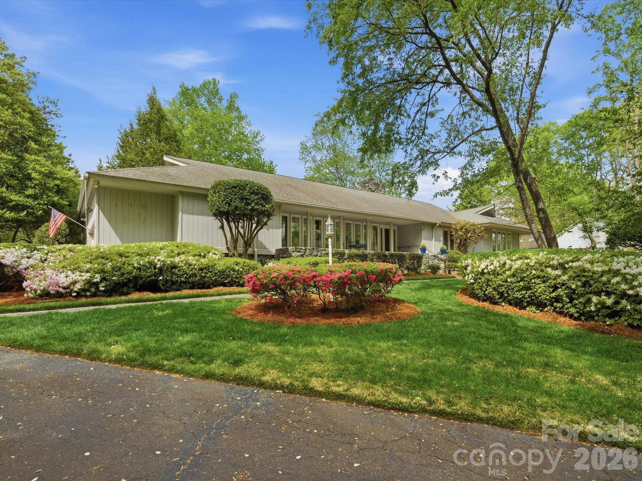 3713 Eaglebrook Drive Gastonia NC 28056