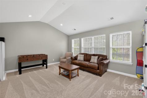 8028 Penman Springs Drive Waxhaw NC 28173