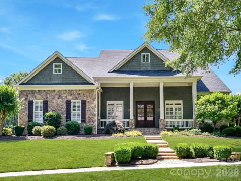 7805 Pemswood Street Charlotte NC 28277