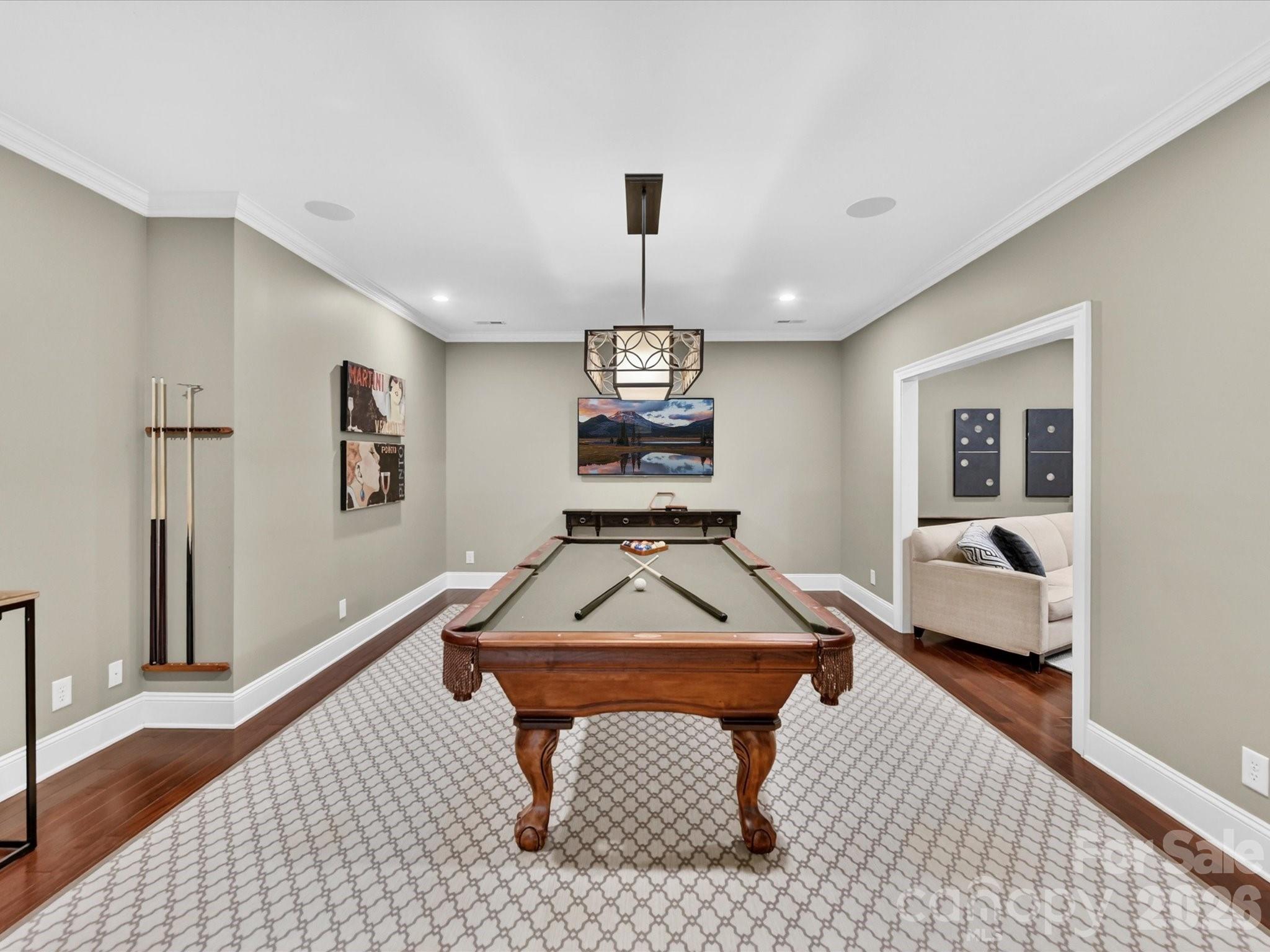 7805 Pemswood Street Charlotte NC 28277