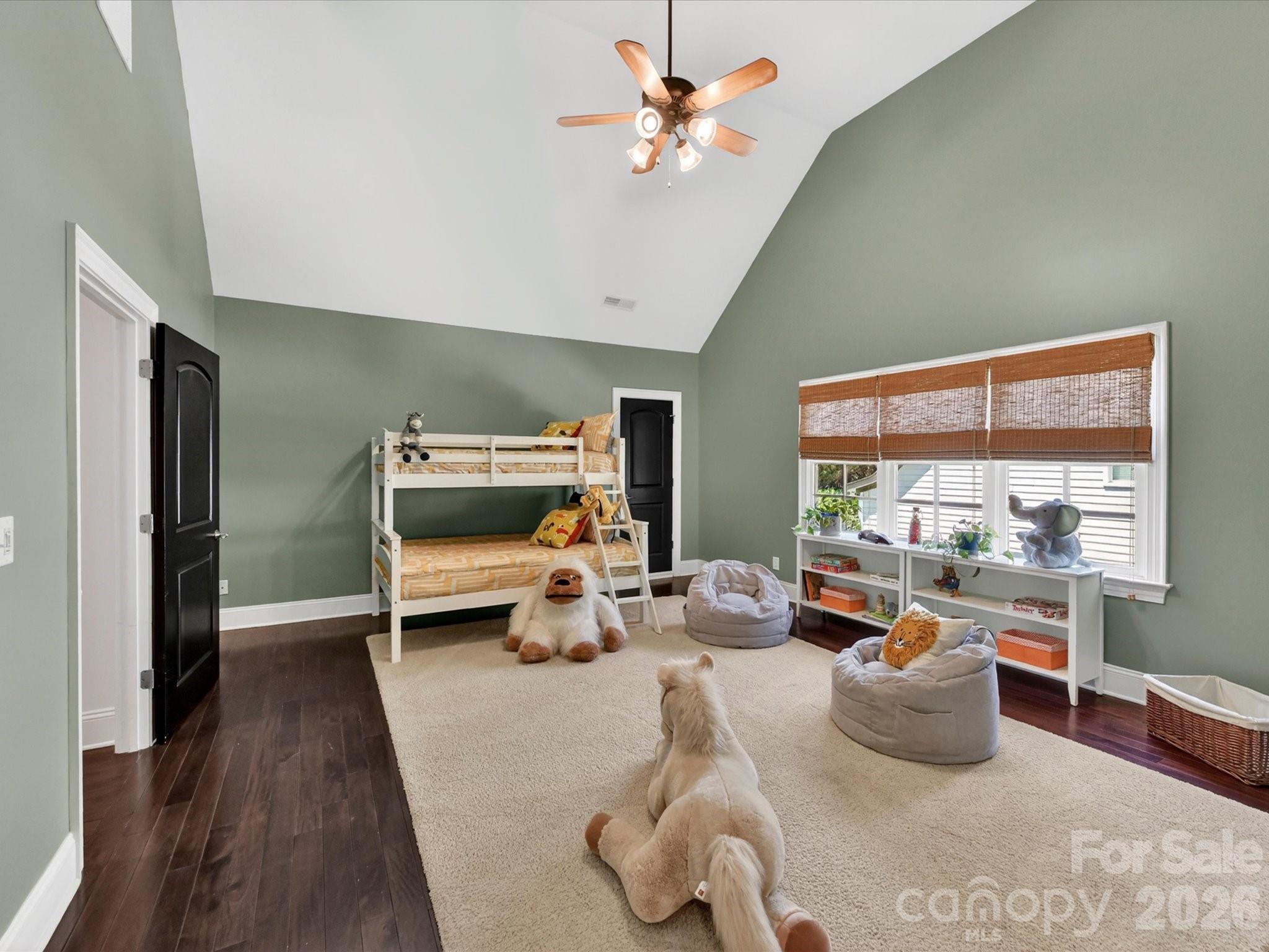 7805 Pemswood Street Charlotte NC 28277
