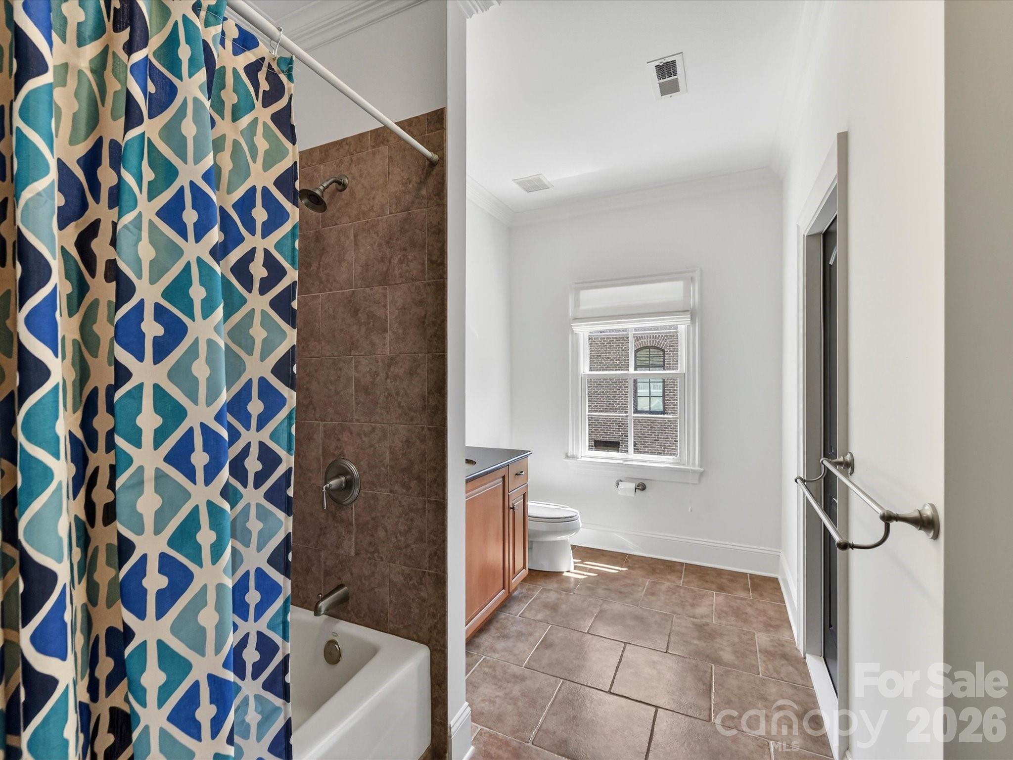 7805 Pemswood Street Charlotte NC 28277