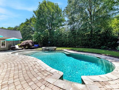 7805 Pemswood Street Charlotte NC 28277