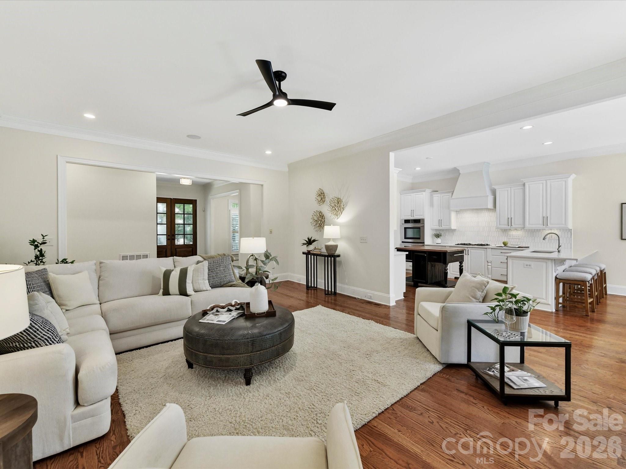 7805 Pemswood Street Charlotte NC 28277
