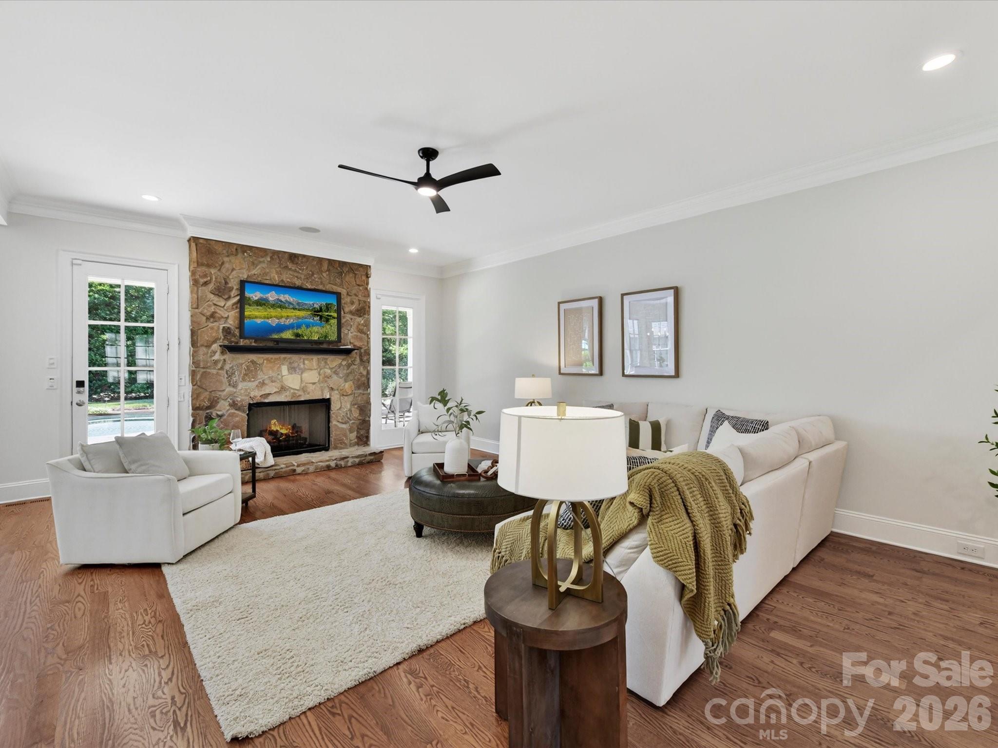 7805 Pemswood Street Charlotte NC 28277
