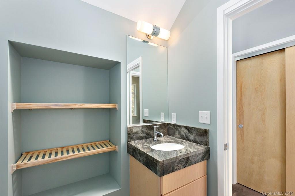 77 Wamboldt Avenue Asheville NC 28806