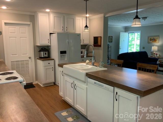 1205 Saunook Road Waynesville NC 28786