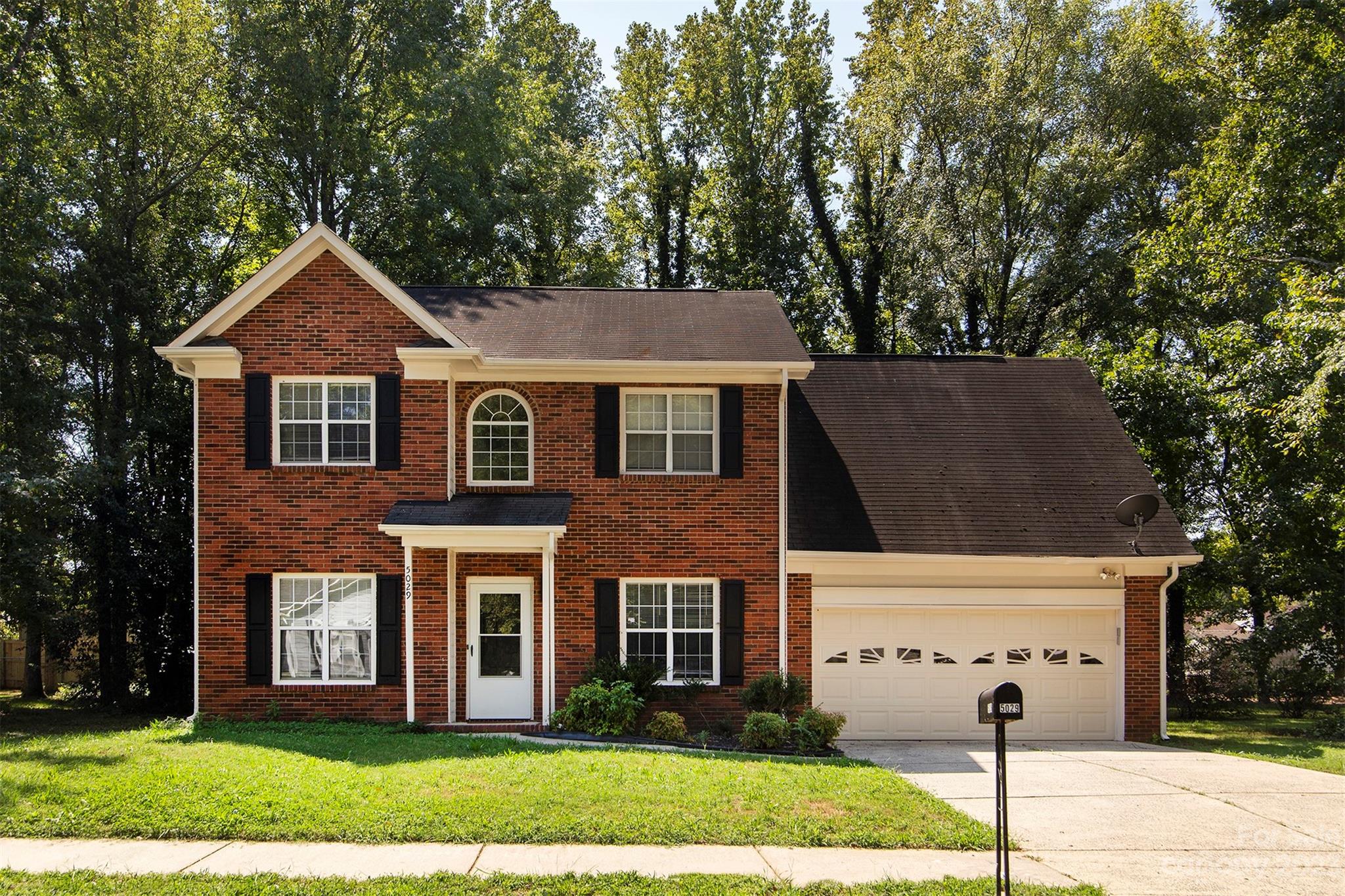 5029 Poplar Glen Drive Matthews NC 28104