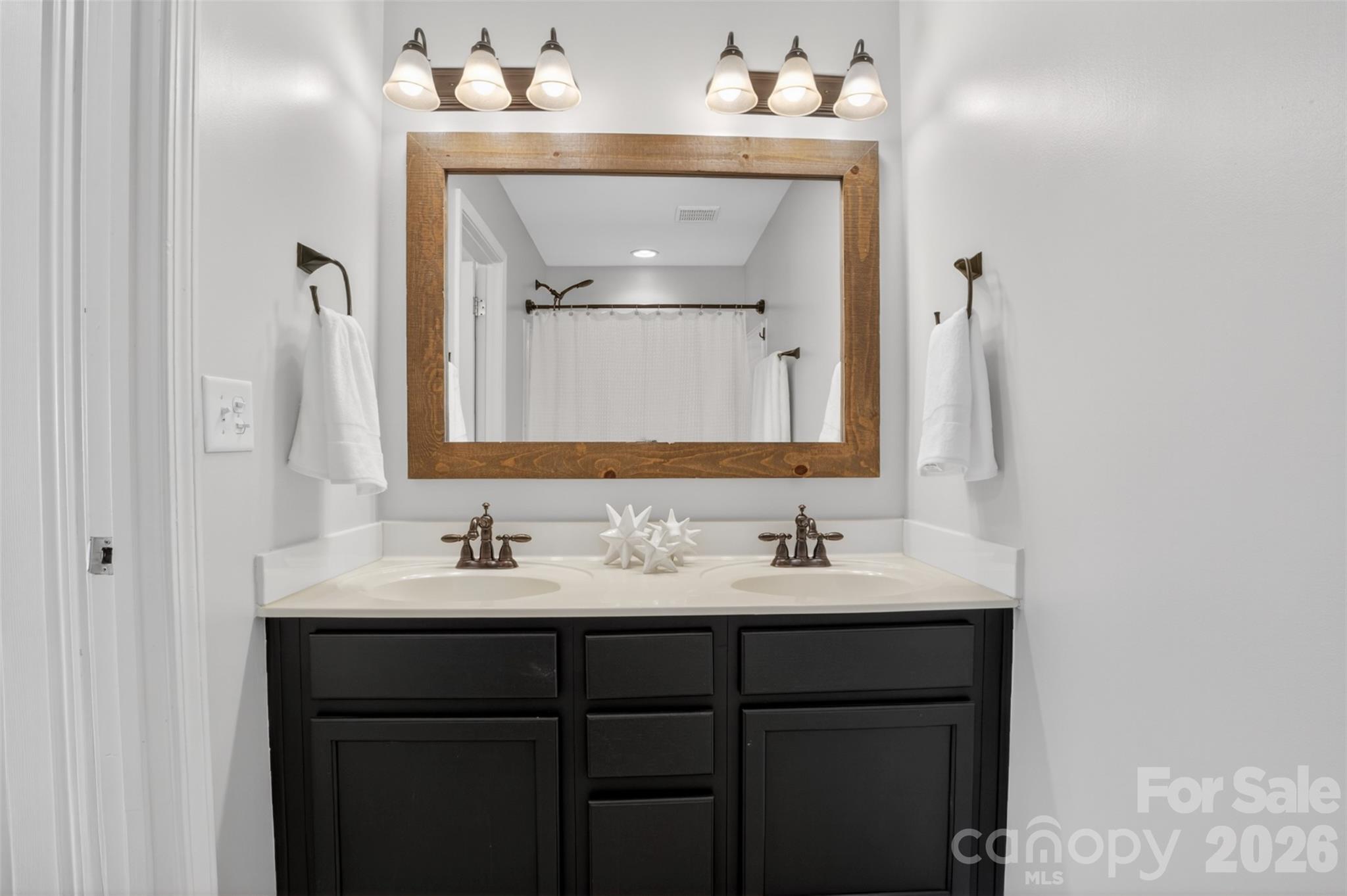 809 Rock Lake Glen Fort Mill SC 29715