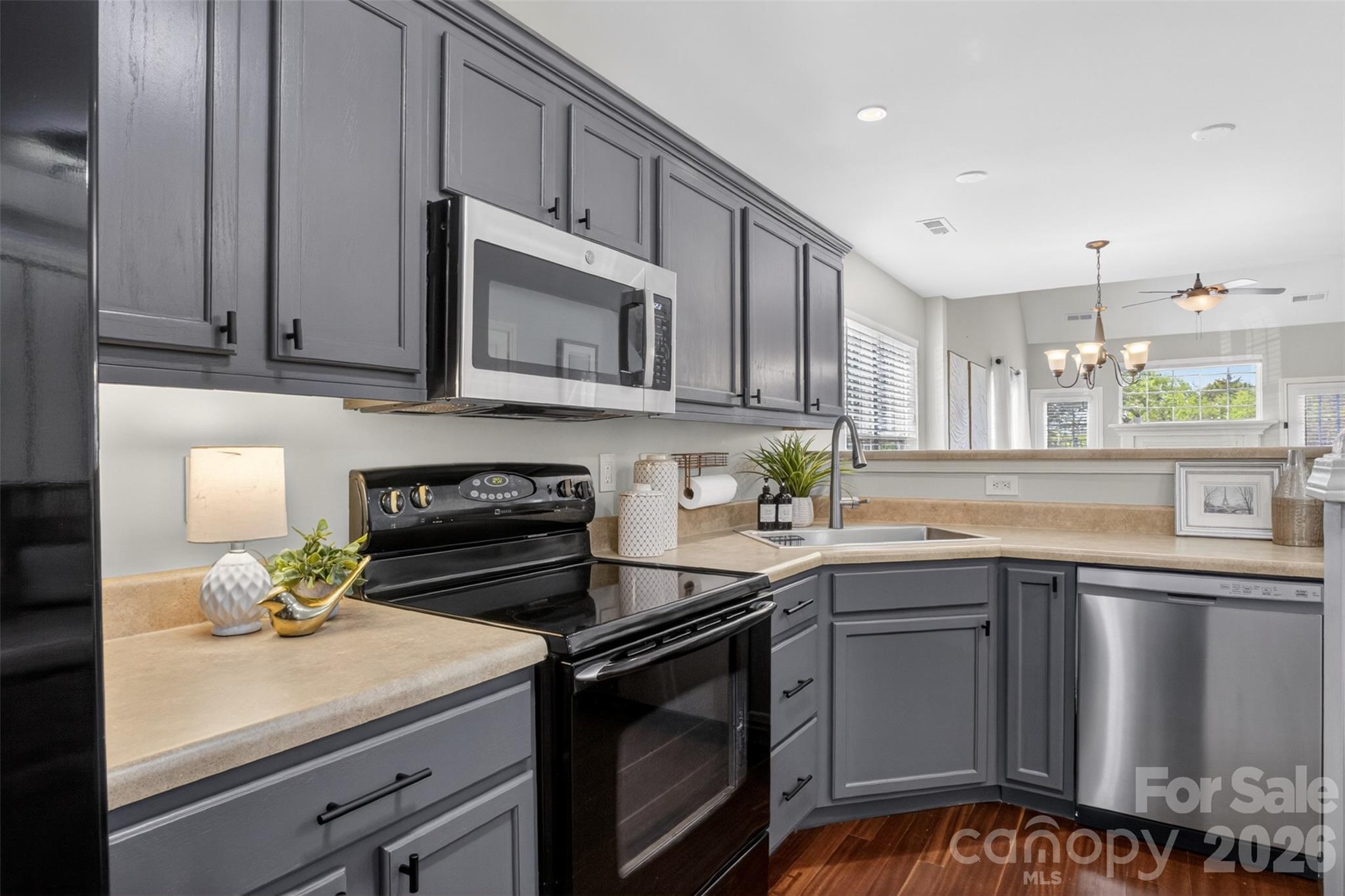 809 Rock Lake Glen Fort Mill SC 29715