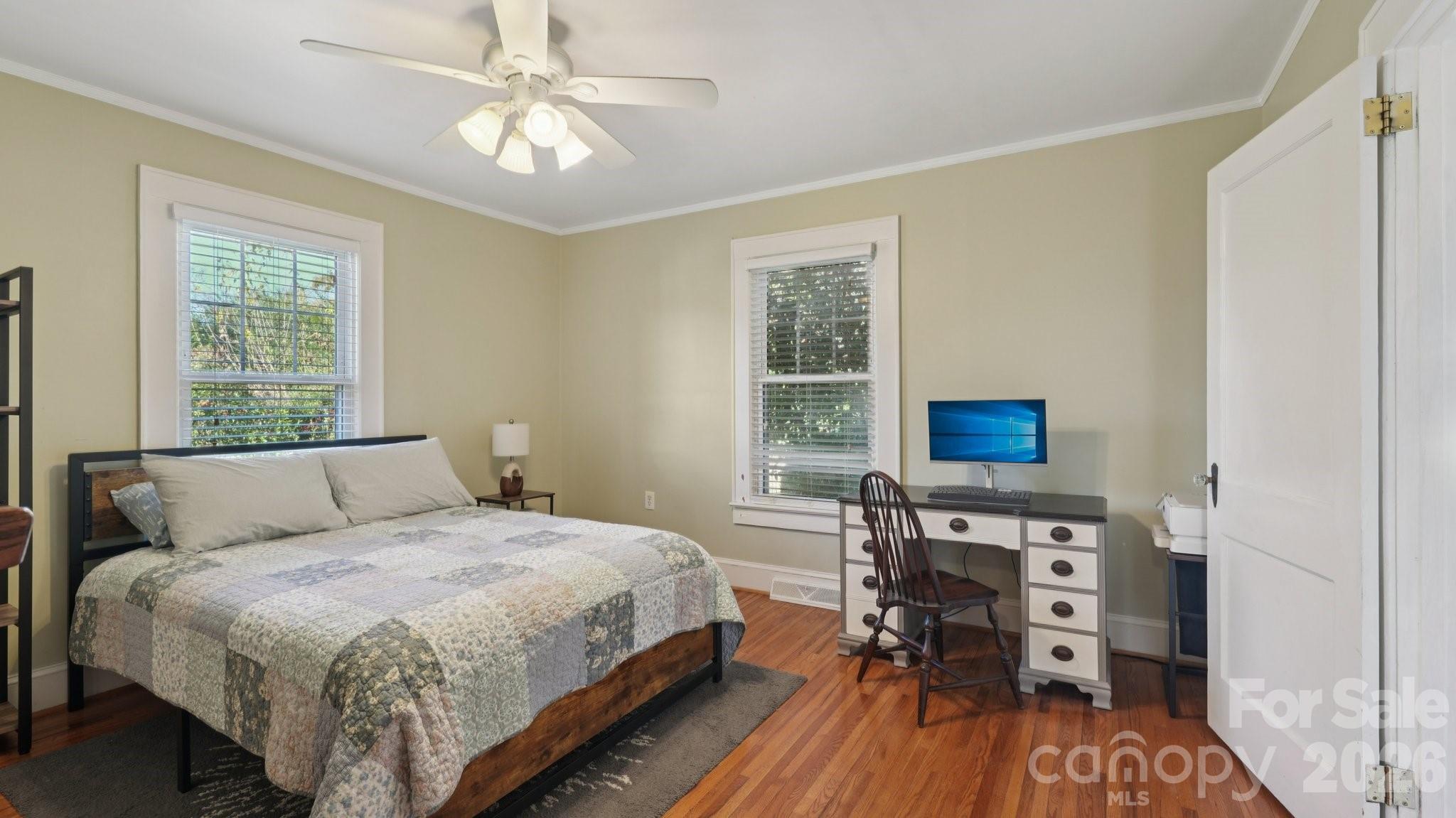 552 Hyde Park Drive NE Concord NC 28025