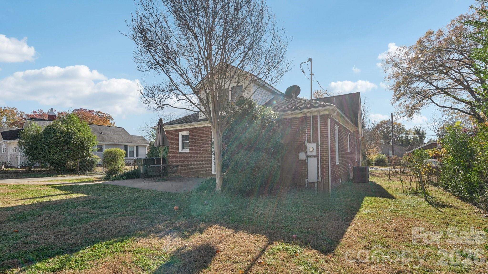 552 Hyde Park Drive NE Concord NC 28025