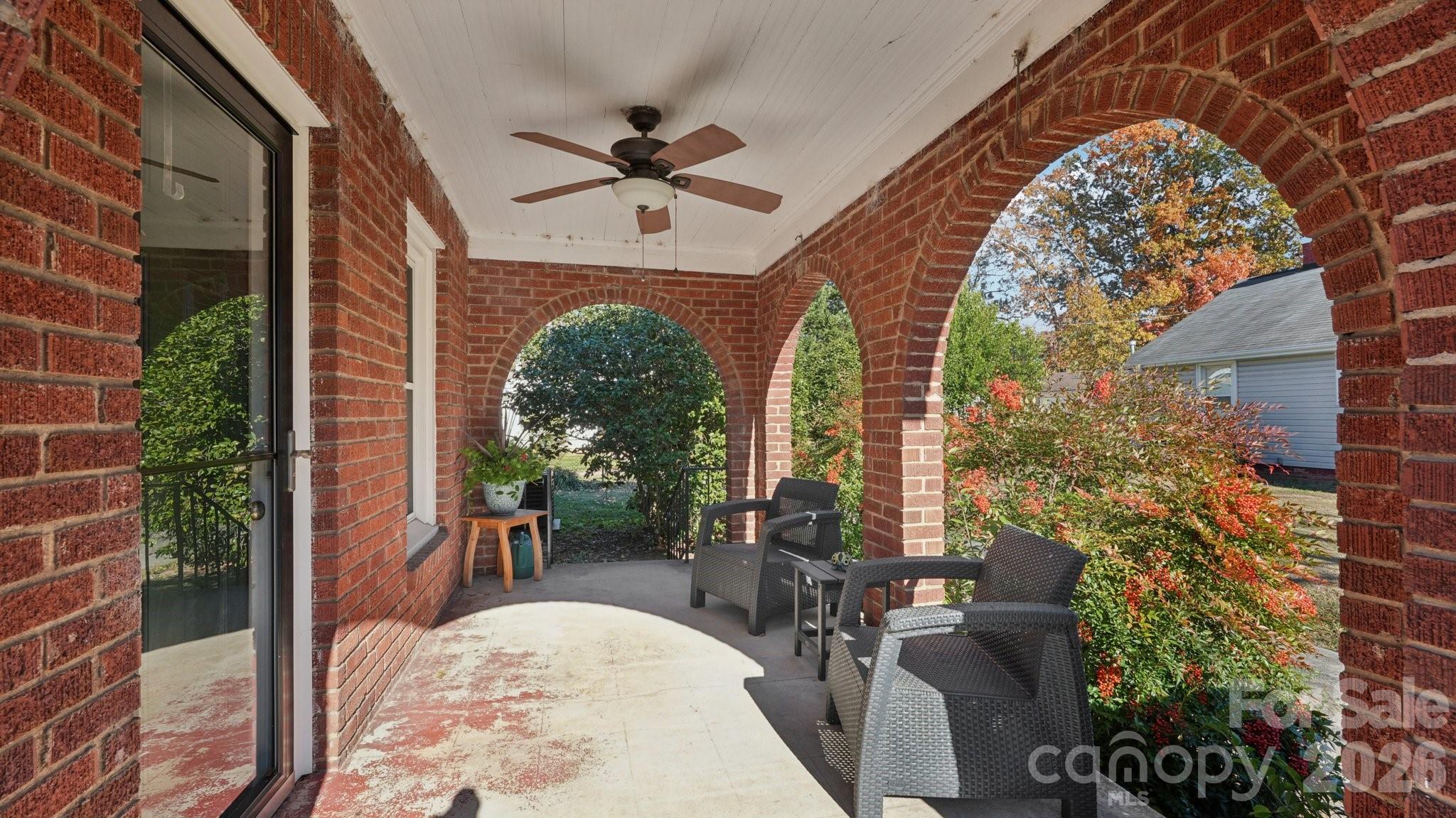 552 Hyde Park Drive NE Concord NC 28025