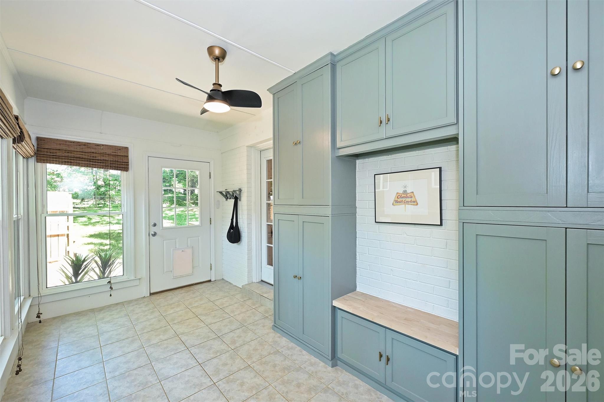 2215 Shadyview Drive Charlotte NC 28210