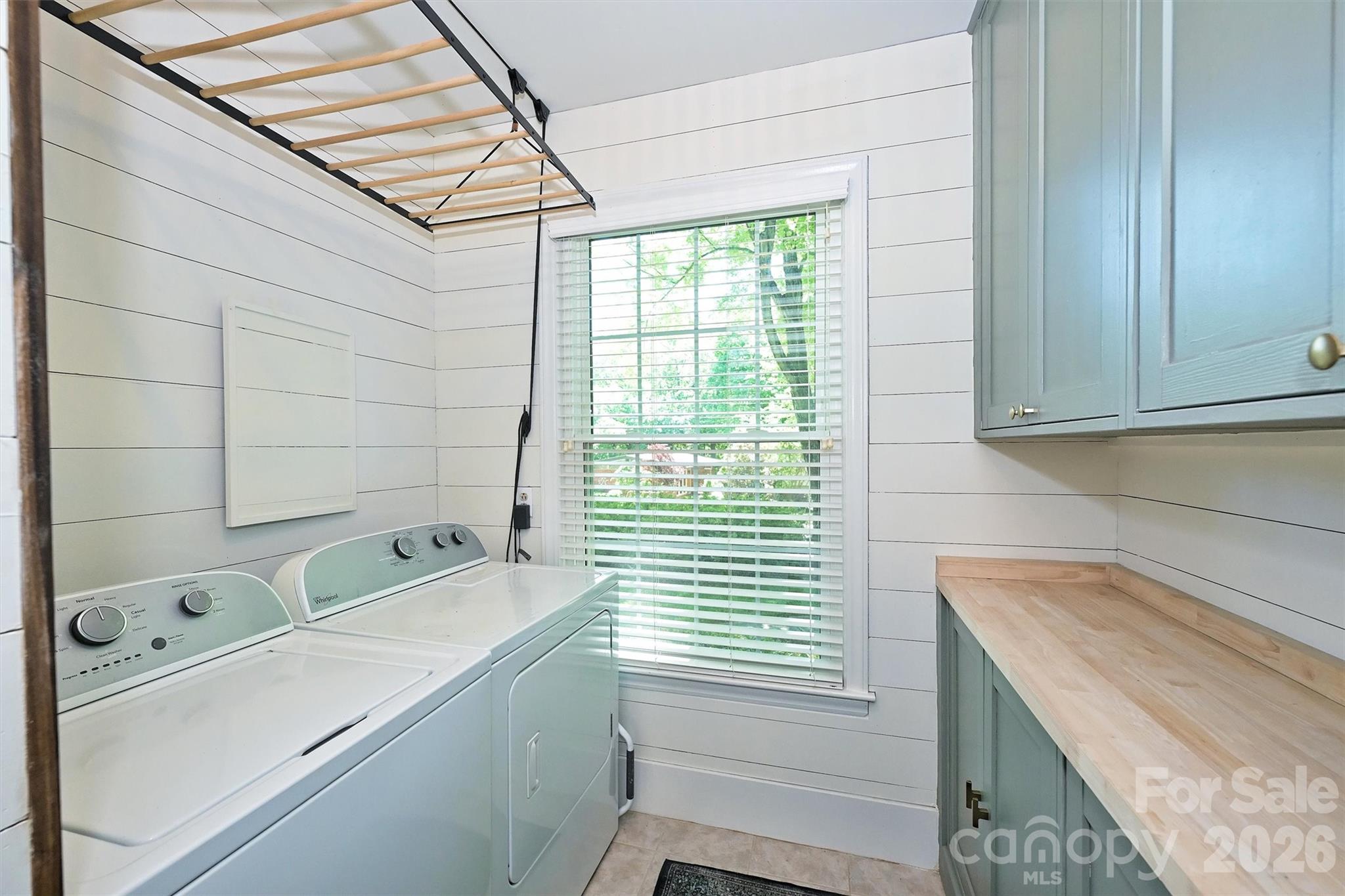 2215 Shadyview Drive Charlotte NC 28210
