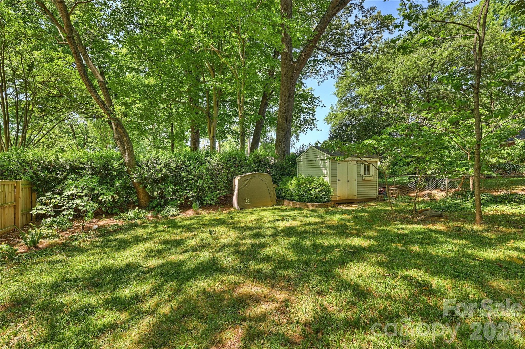 2215 Shadyview Drive Charlotte NC 28210