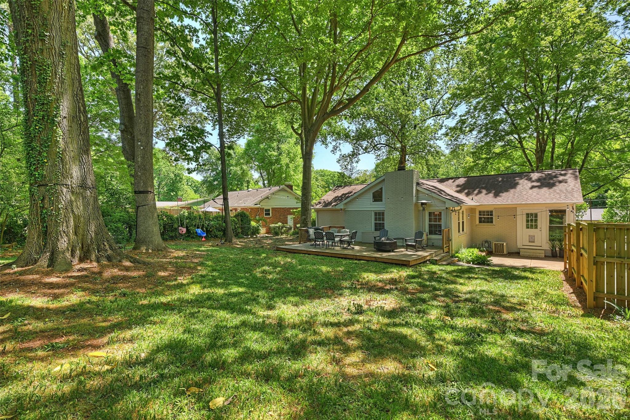 2215 Shadyview Drive Charlotte NC 28210