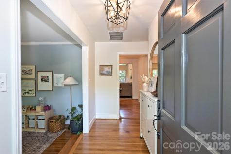 2215 Shadyview Drive Charlotte NC 28210