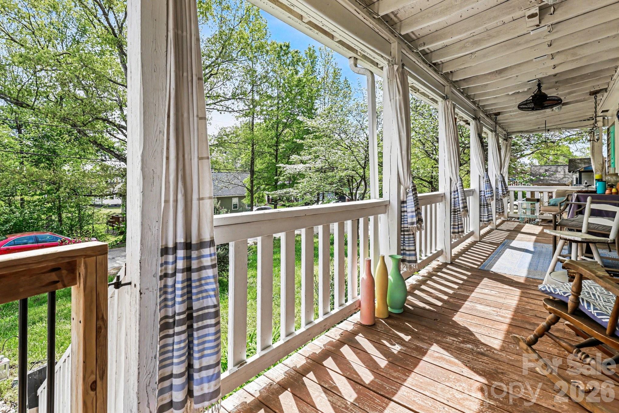 403 Oakdale Avenue Kannapolis NC 28083